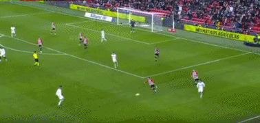 王博强势包夹战术奏效 杨鸣难以反制辽篮